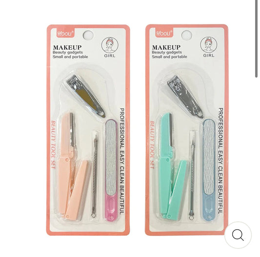 MAKEUP TOOL SET